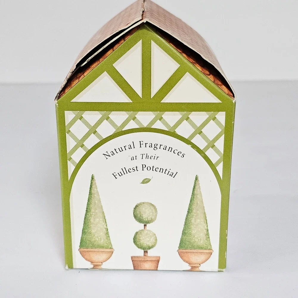 1993 Trapp Private‎ Gardens #20 Water Perfumed Candle 5oz Vintage Home Fragrance